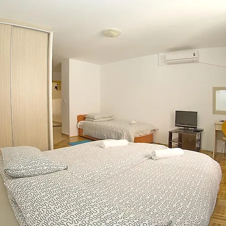 Apartments Tomato 1 Novigrad (Istria) Exterior photo